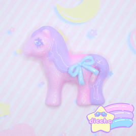 ♡  fancy pony brooch ♡