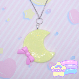 ♡  baby moon necklace ♡