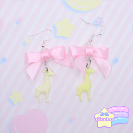 ♡ baby giraffes earrings ♡